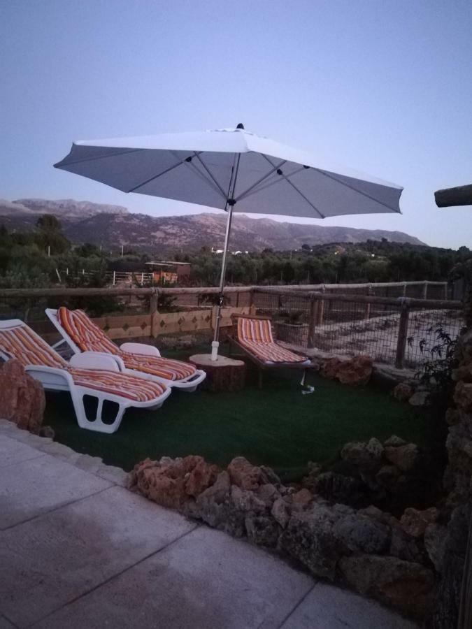 רונדה Alojamiento Rural La Pila מראה חיצוני תמונה